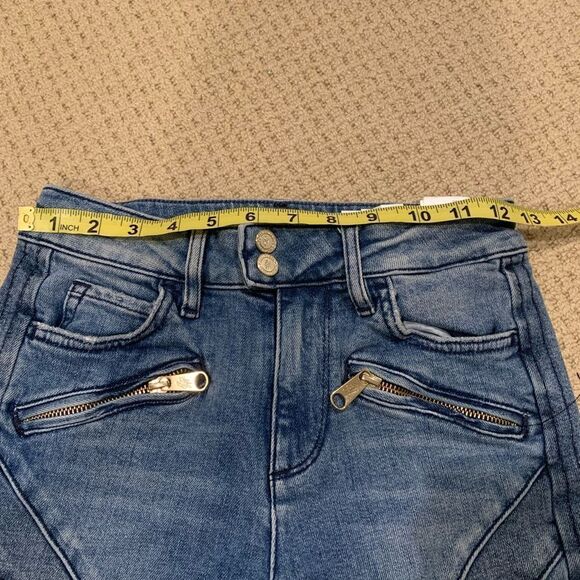 G HADID FOR TH ‘VENICE’ NWOT Distressed Capri JEANS. LIMITED RELEASE!! SIZE 26 - Picture 10 of 13